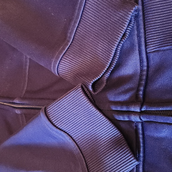 Under Armour Kids' Blue and Yellow Zippered Jacket With Hood Size Youth Large - Picture 5 of 11